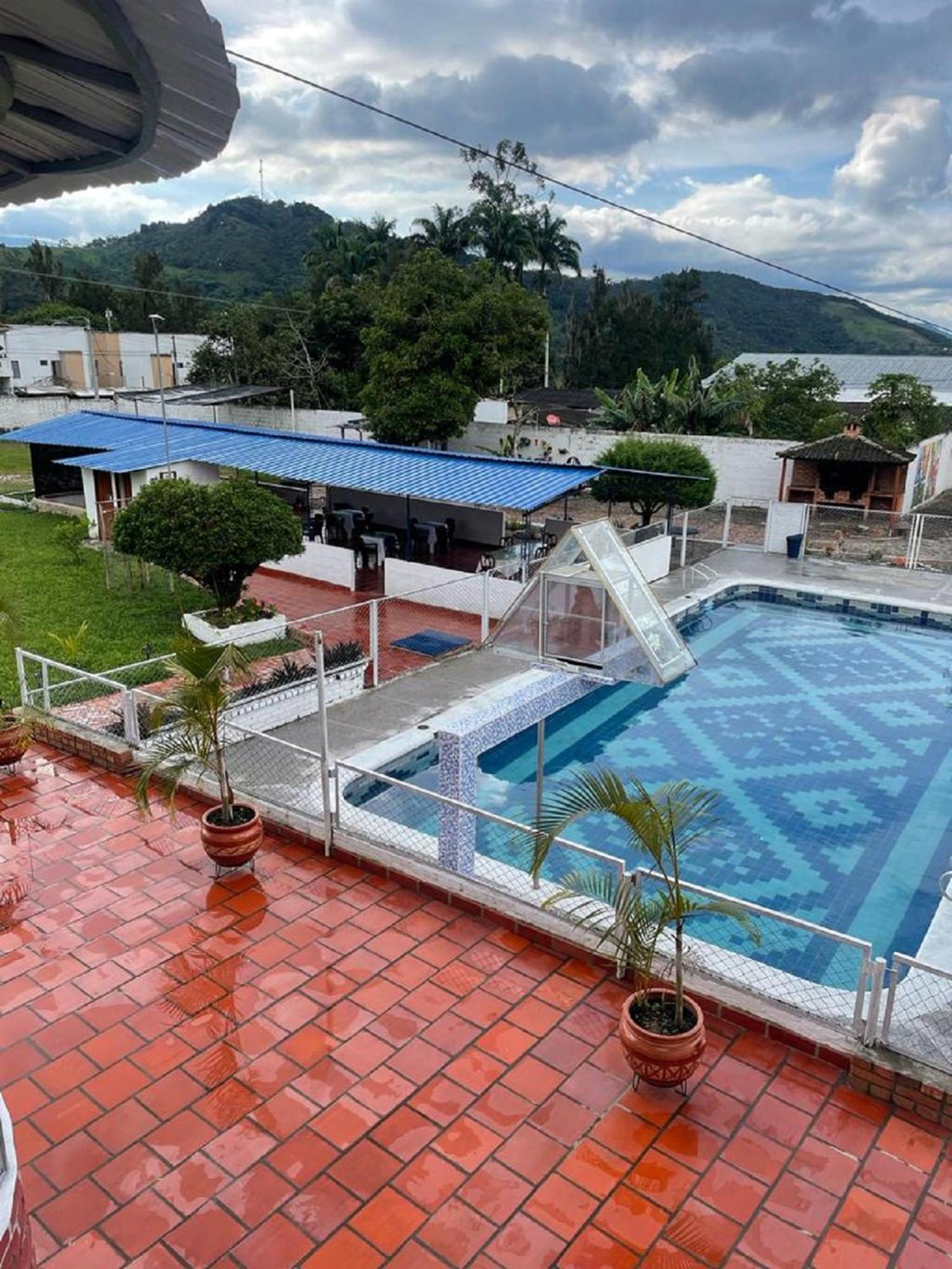 Hotel La Casona Chinácota Extérieur photo